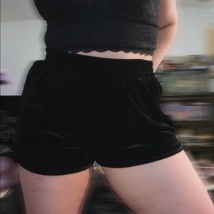 Black Velvet High Waist Shorts L-XL